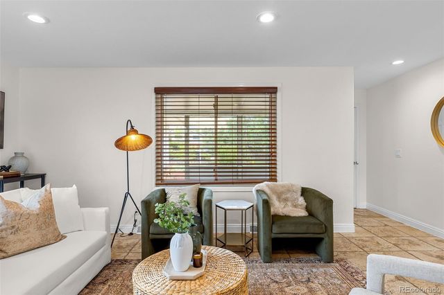 2101 Arapahoe Street, Golden, CO 80401