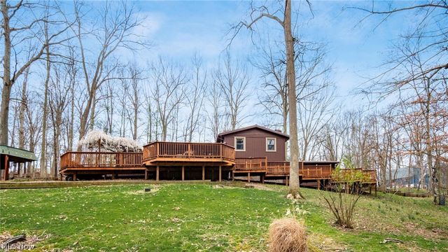 2930 Tarkman Drive, Nashport, OH 43830