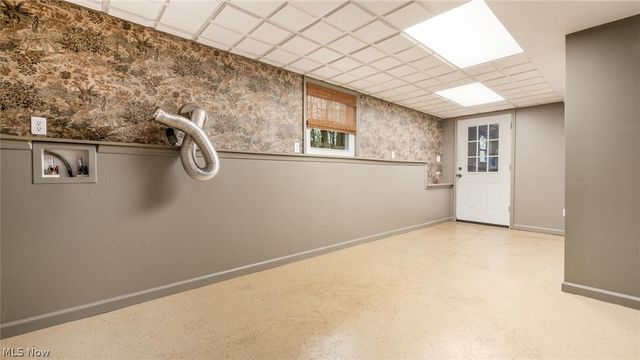 2930 Tarkman Drive, Nashport, OH 43830