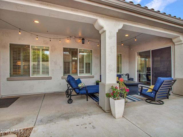 8616 W CLARA Lane, Peoria, AZ 85382