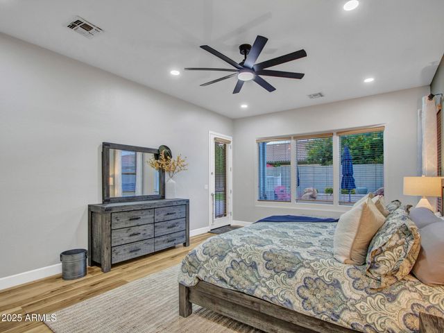 8616 W CLARA Lane, Peoria, AZ 85382