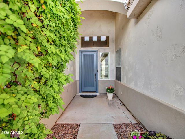 8616 W CLARA Lane, Peoria, AZ 85382