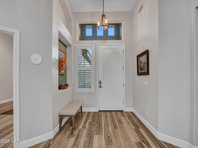 8616 W CLARA Lane, Peoria, AZ 85382