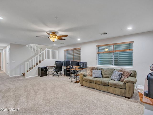 8616 W CLARA Lane, Peoria, AZ 85382