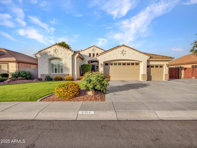 8616 W CLARA Lane, Peoria, AZ 85382