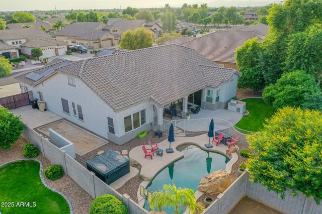 8616 W CLARA Lane, Peoria, AZ 85382