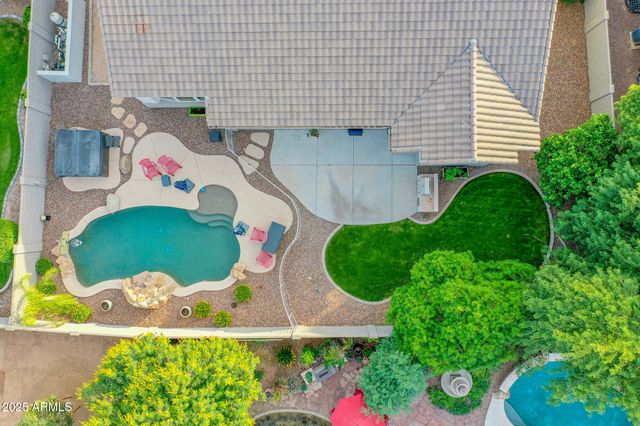 8616 W CLARA Lane, Peoria, AZ 85382