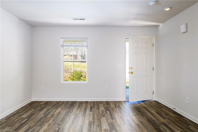 1229 Butler Street, Winston-salem, NC 27107