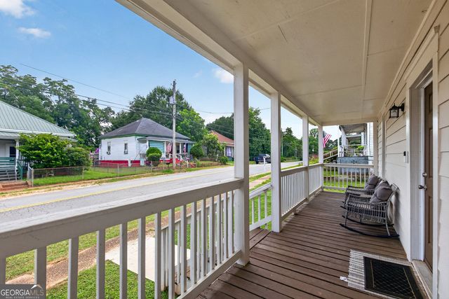 128 Grady Smith Street, Grantville, GA 30220