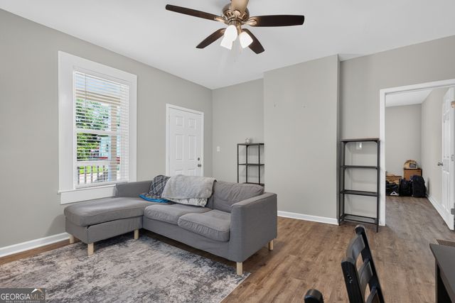 128 Grady Smith Street, Grantville, GA 30220