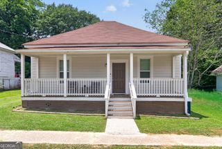 128 Grady Smith Street, Grantville, GA 30220