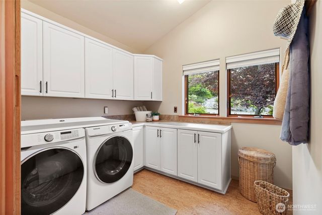 1323 Jackson Street, Port Townsend, WA 98368