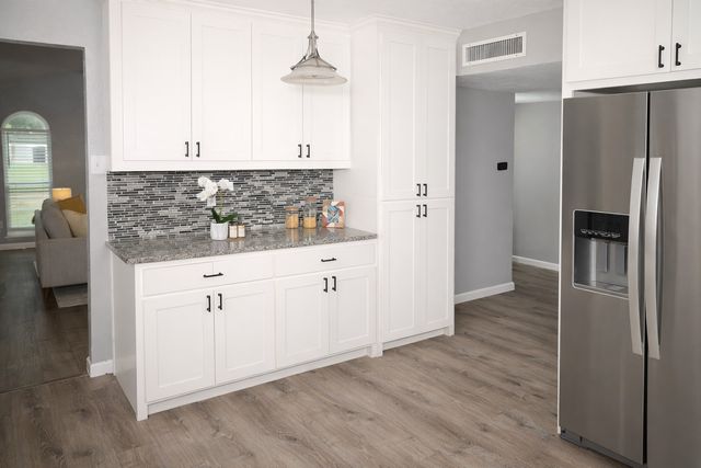 5229 Cook Circle, The Colony, TX 75056