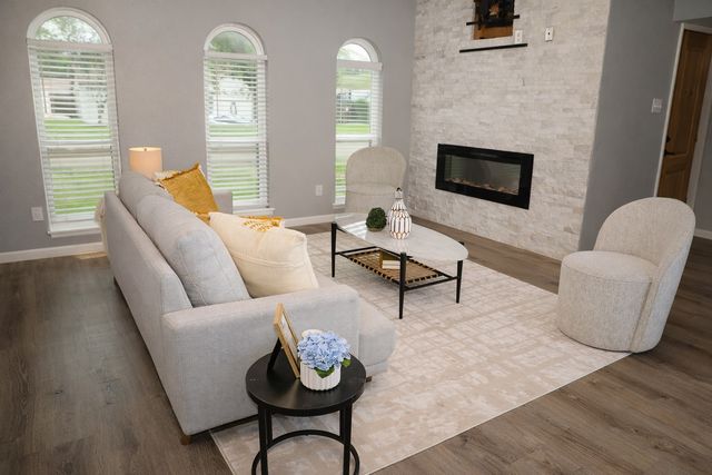 5229 Cook Circle, The Colony, TX 75056