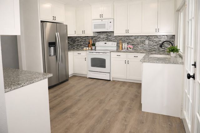 5229 Cook Circle, The Colony, TX 75056