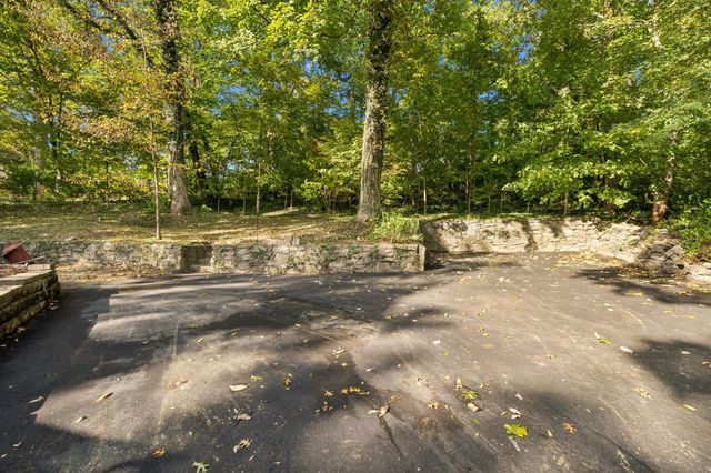 428 Coventry Dr, Nashville, TN 37211