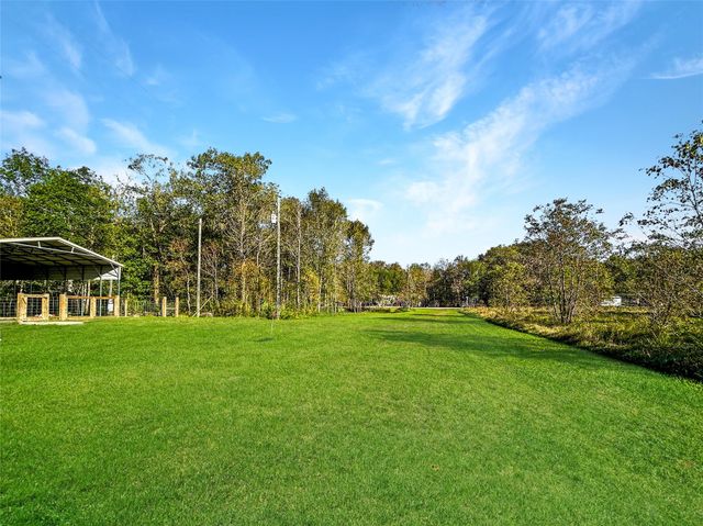38 Sandy Court, Cleveland, TX 77327