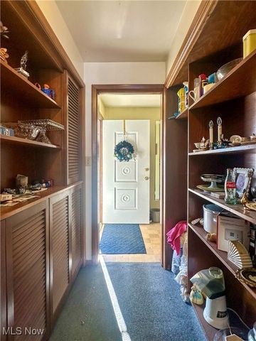 812 Hartzell Avenue, Niles, OH 44446