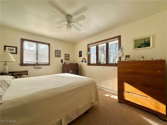 812 Hartzell Avenue, Niles, OH 44446