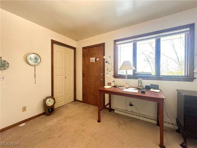 812 Hartzell Avenue, Niles, OH 44446