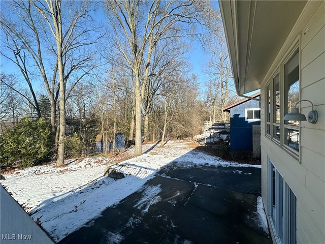 812 Hartzell Avenue, Niles, OH 44446