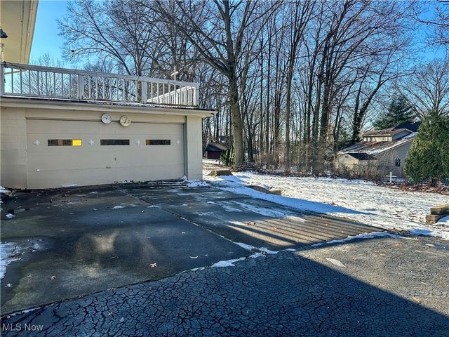 812 Hartzell Avenue, Niles, OH 44446