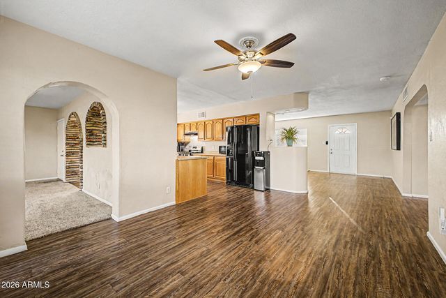 2315 W SHADY GLEN Avenue, Phoenix, AZ 85023