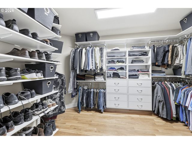 14374 Nw TRIPTON Ct, Beaverton, OR 97006