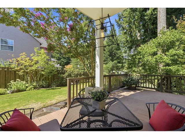 14374 Nw TRIPTON Ct, Beaverton, OR 97006