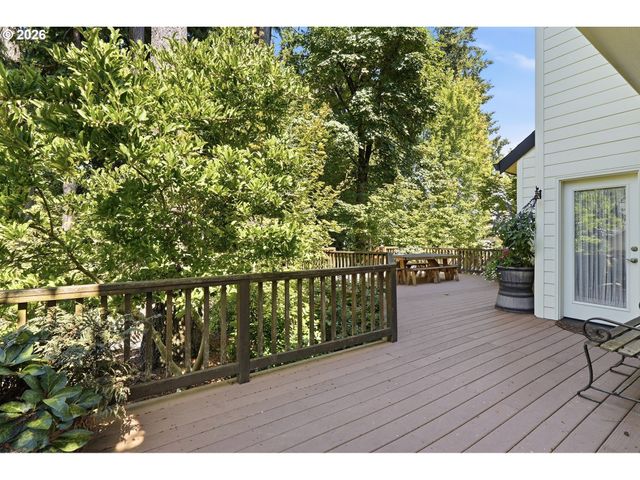 14374 Nw TRIPTON Ct, Beaverton, OR 97006