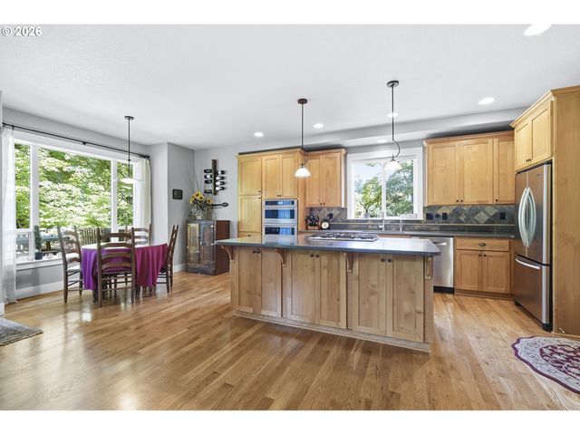 14374 Nw TRIPTON Ct, Beaverton, OR 97006