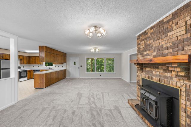 3270 Lake Kathy Road, Tunnel Hill, GA 30755