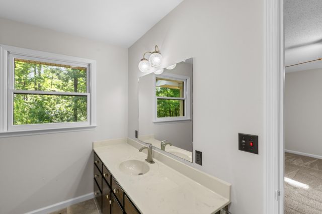 3270 Lake Kathy Road, Tunnel Hill, GA 30755