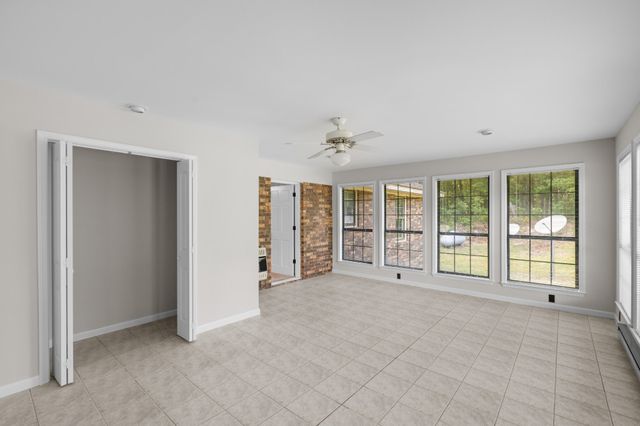 3270 Lake Kathy Road, Tunnel Hill, GA 30755