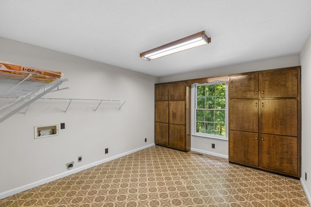 3270 Lake Kathy Road, Tunnel Hill, GA 30755