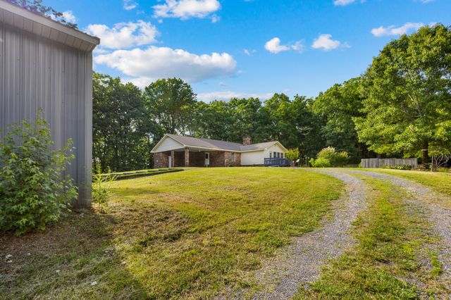 3270 Lake Kathy Road, Tunnel Hill, GA 30755