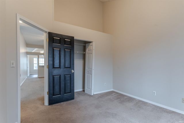 1703 Greencastle Drive, Evansville, IN 47715