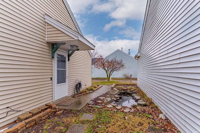 1703 Greencastle Drive, Evansville, IN 47715