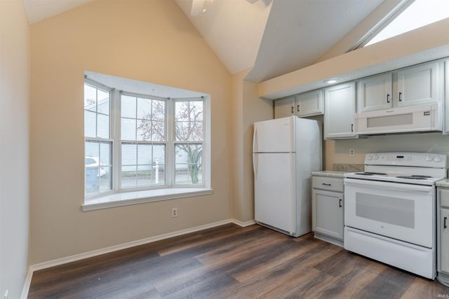 1703 Greencastle Drive, Evansville, IN 47715