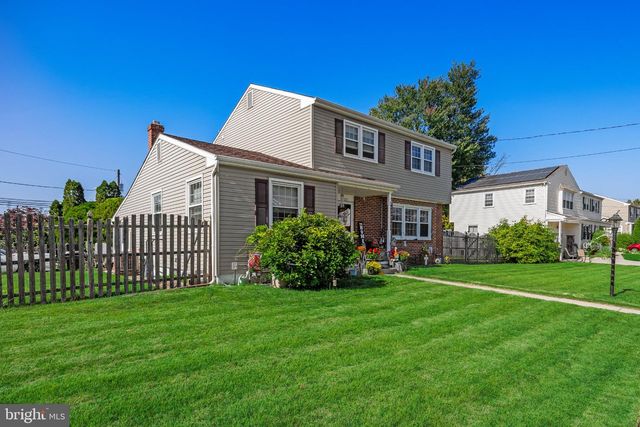 2623 BURNING TREE RD, Pennsauken Twp, NJ 08109