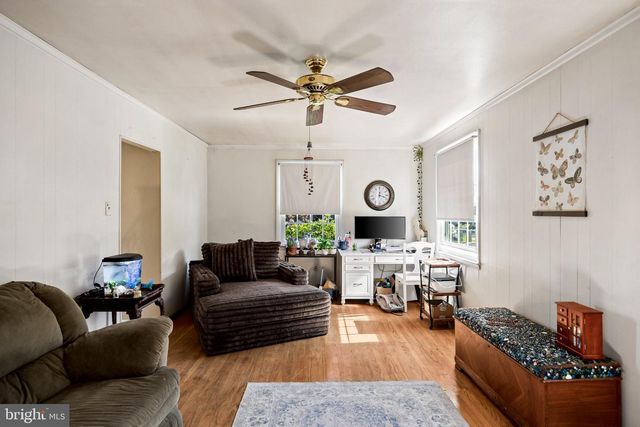 2623 BURNING TREE RD, Pennsauken Twp, NJ 08109