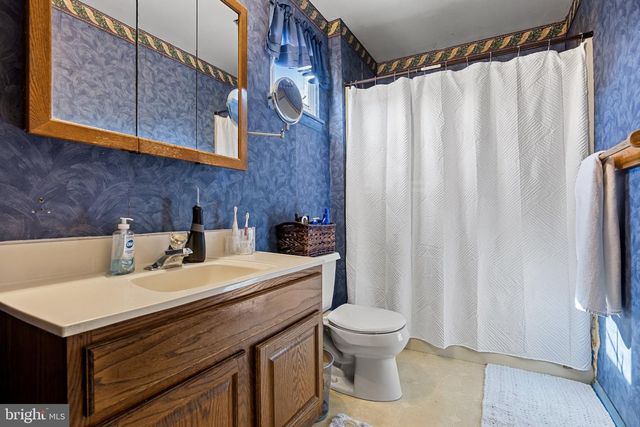 2623 BURNING TREE RD, Pennsauken Twp, NJ 08109