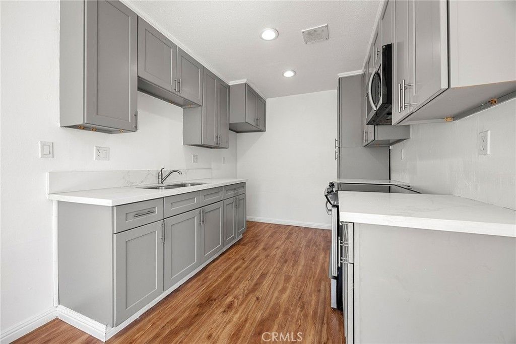15500 Tustin Village 25, Tustin, CA 92780 — photo 3