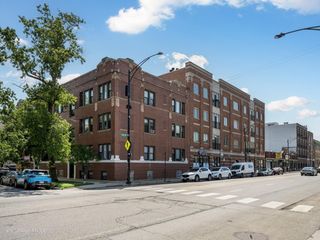 1453 W Irving Park Road 305, Chicago, IL 60613