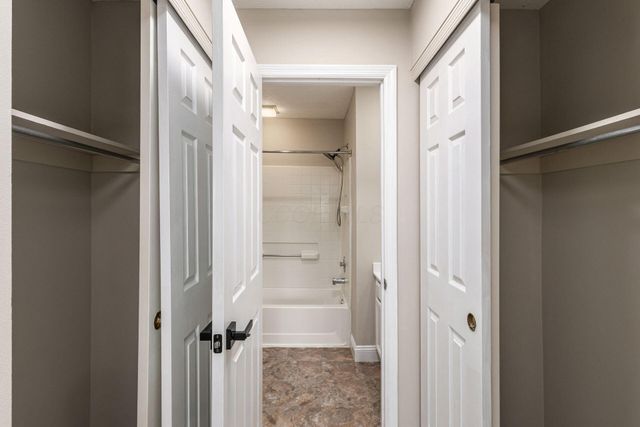 3479 Fishinger Mill Drive, Hilliard, OH 43026