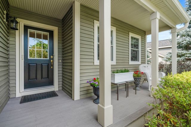 32 Old Framingham Rd 8, Sudbury, MA 01776
