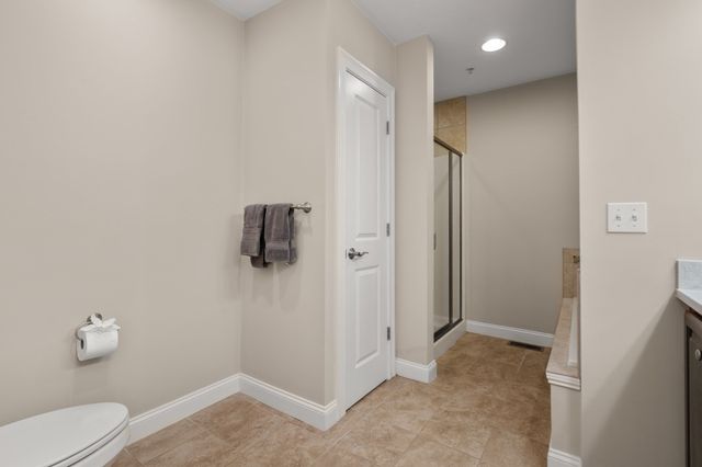 32 Old Framingham Rd 8, Sudbury, MA 01776