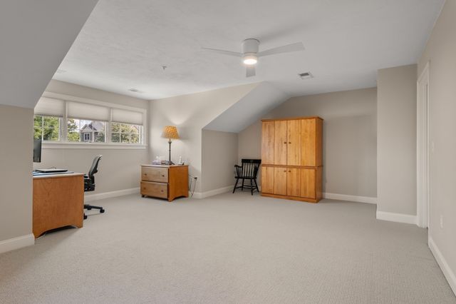 32 Old Framingham Rd 8, Sudbury, MA 01776
