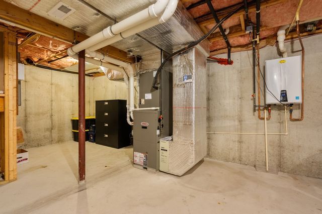 32 Old Framingham Rd 8, Sudbury, MA 01776