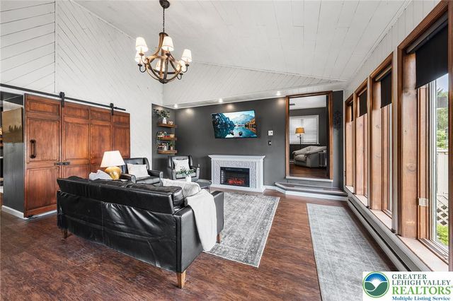 3815 Spear Street, Bethlehem City, PA 18020